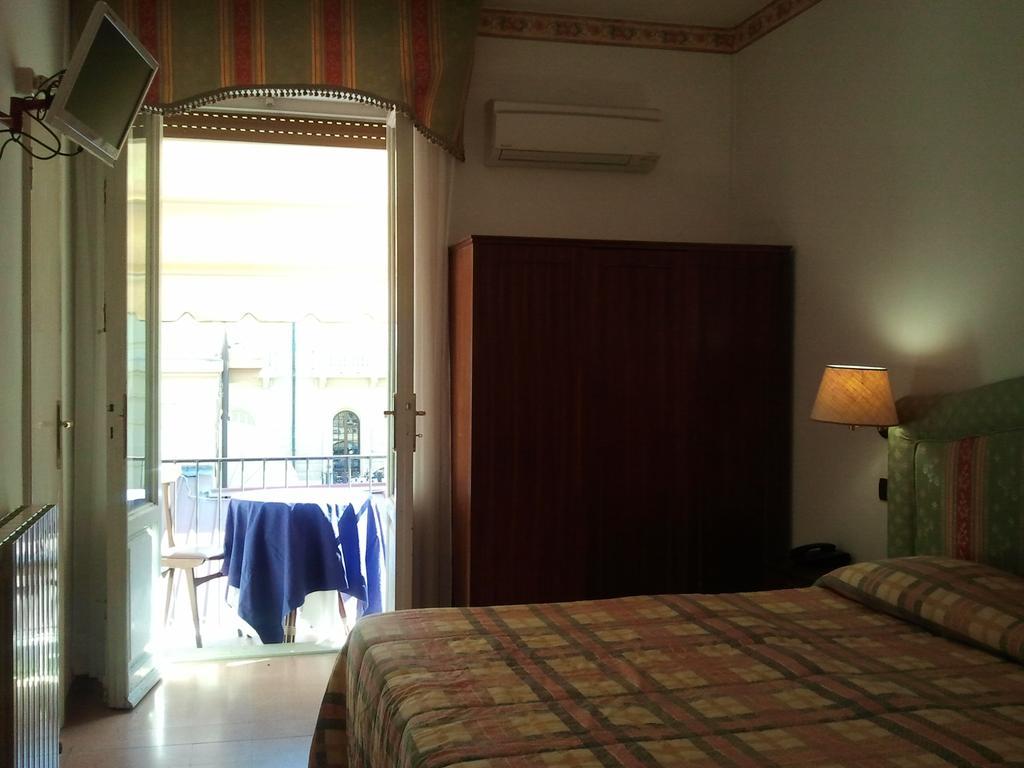 Hotel Ely Viareggio Zewnętrze zdjęcie