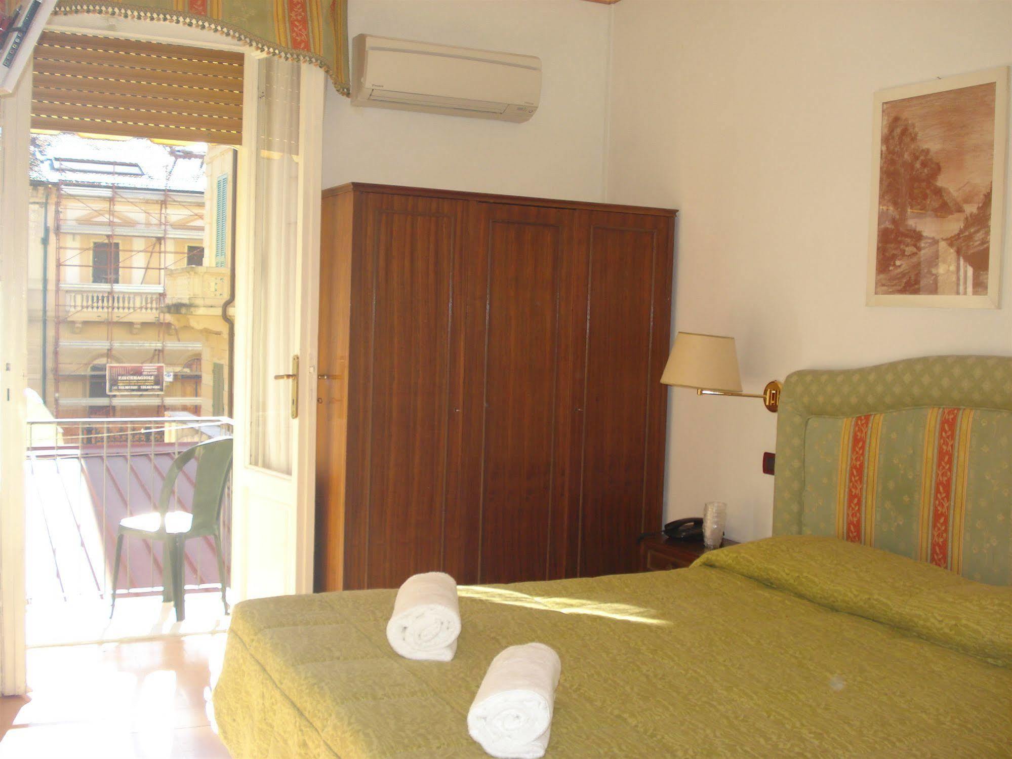 Hotel Ely Viareggio Zewnętrze zdjęcie